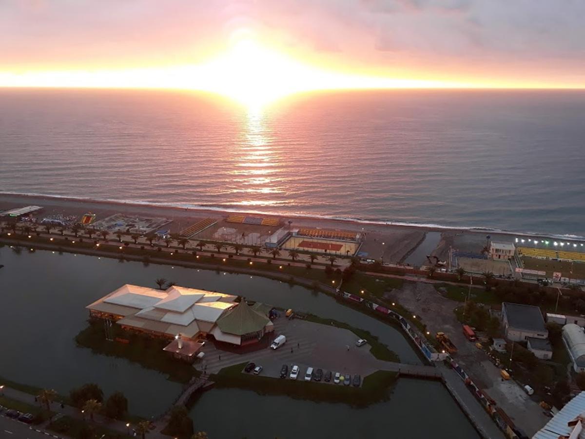 Penthouse Hotel Batumi Exterior foto